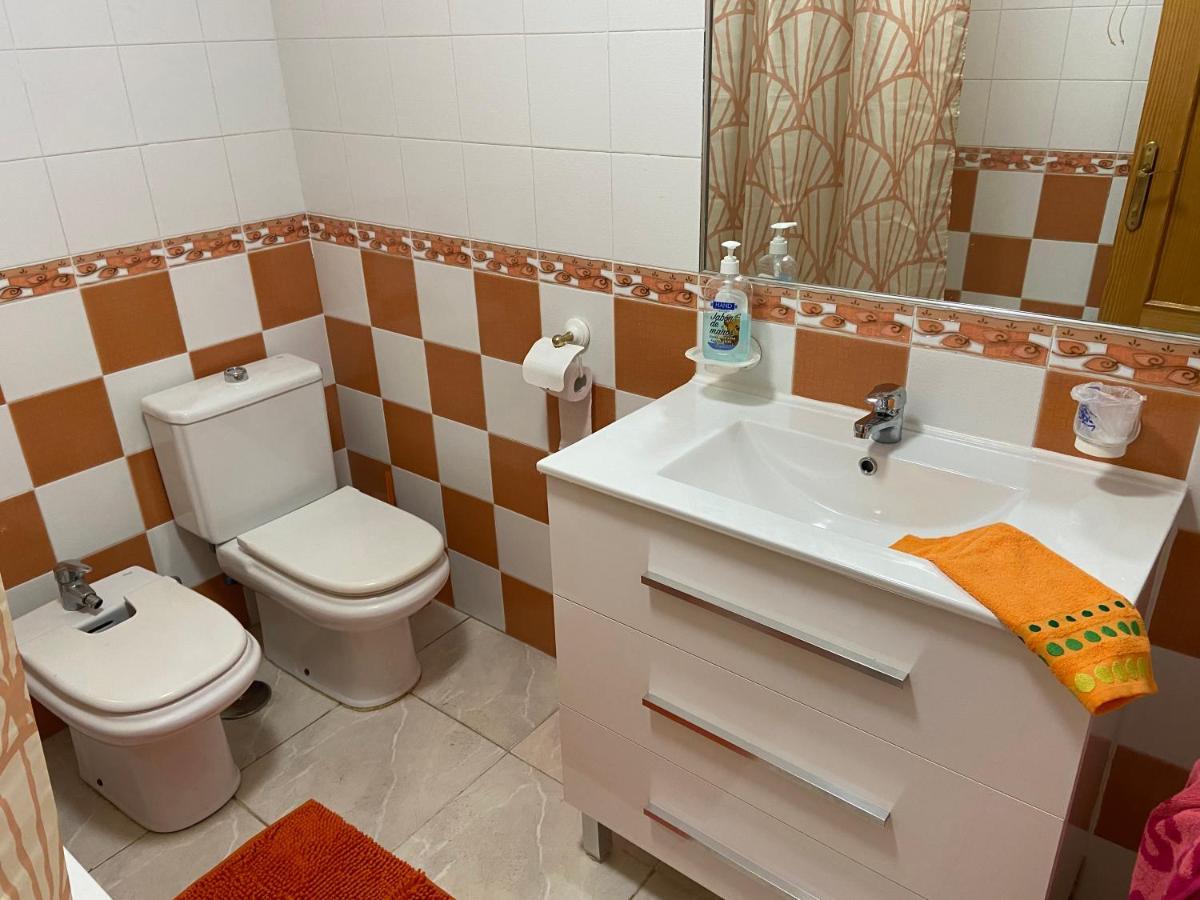 Lovely Apartment In Playa Flamenca Orihuela Buitenkant foto