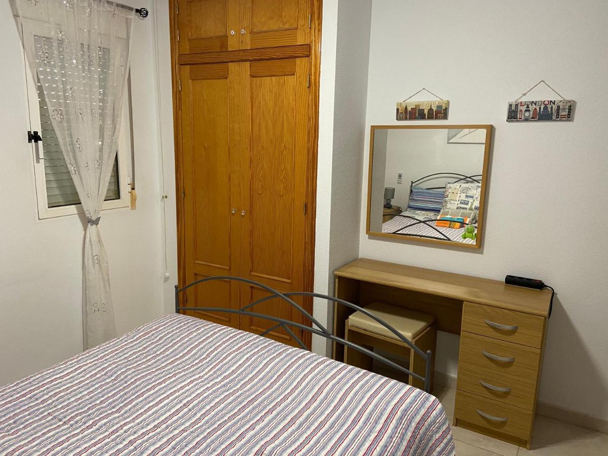 Lovely Apartment In Playa Flamenca Orihuela Buitenkant foto