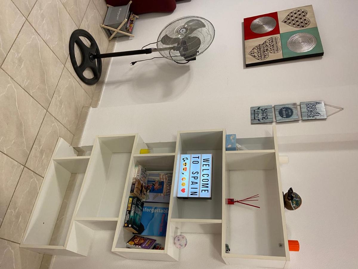 Lovely Apartment In Playa Flamenca Orihuela Buitenkant foto
